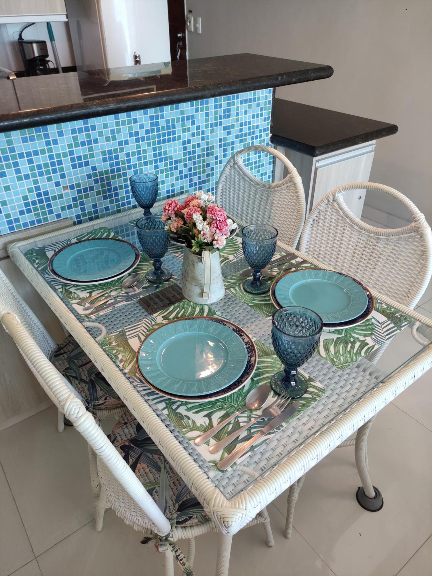 Apartamento Mar De Cerejeira - Em Frente A Prainha *